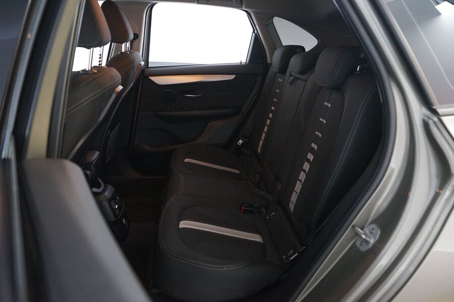 BMW 218 vaihtoauto