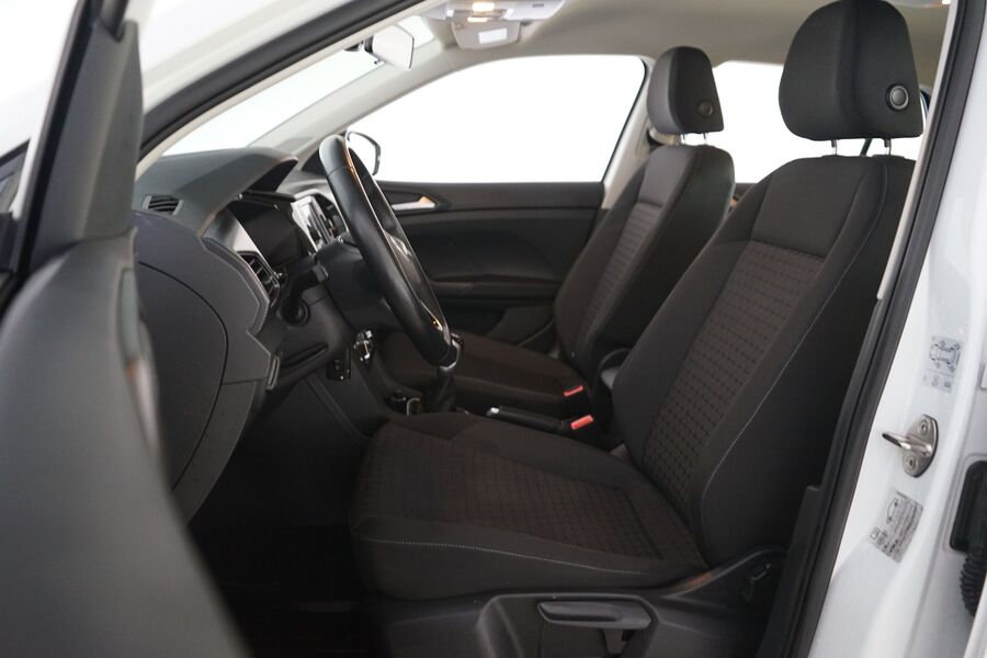 Volkswagen T-Cross vaihtoauto