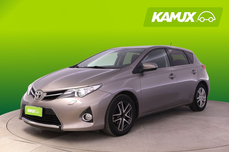 Toyota Auris vaihtoauto