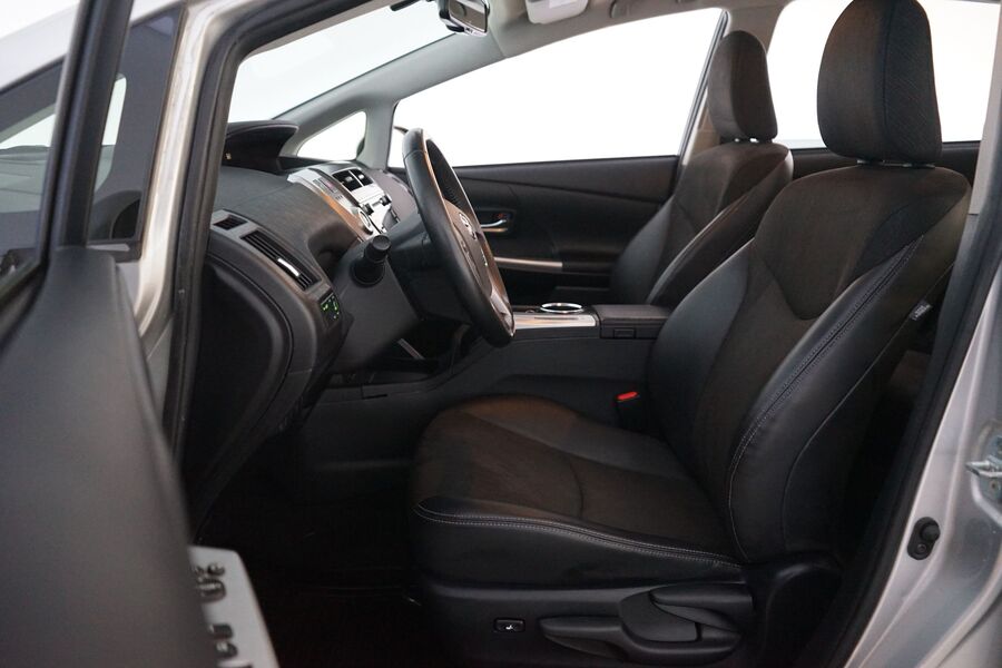 Toyota Prius+ vaihtoauto