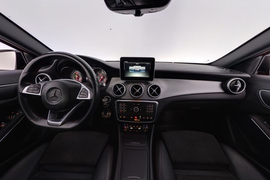 Mercedes-Benz GLA vaihtoauto