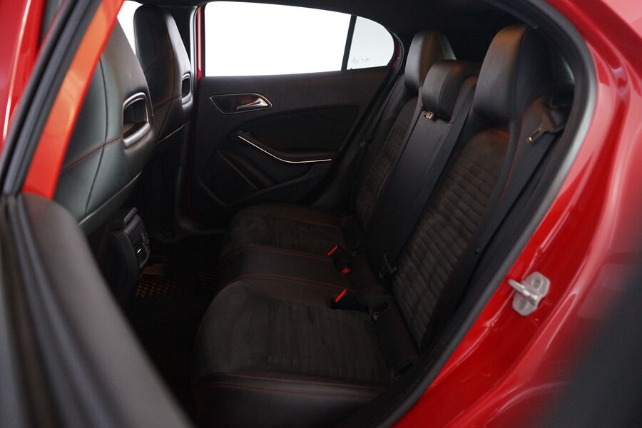 Mercedes-Benz GLA vaihtoauto