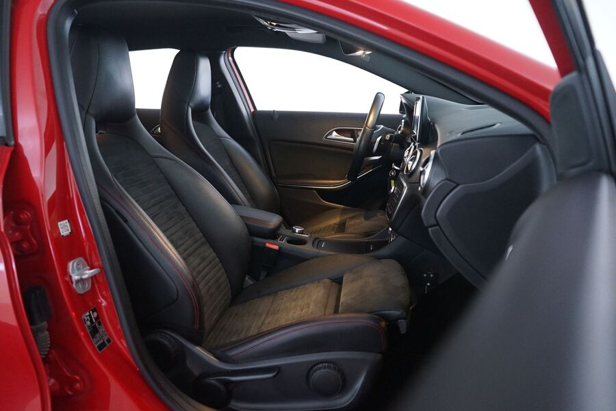 Mercedes-Benz GLA vaihtoauto