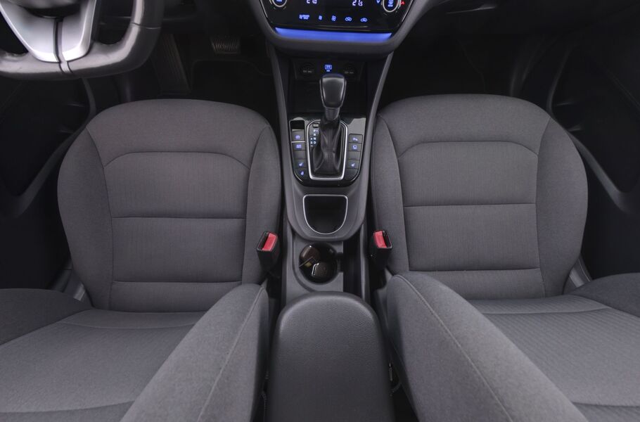 Hyundai IONIQ hybrid vaihtoauto