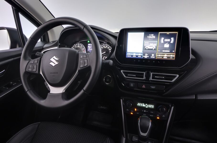 Suzuki S-Cross vaihtoauto