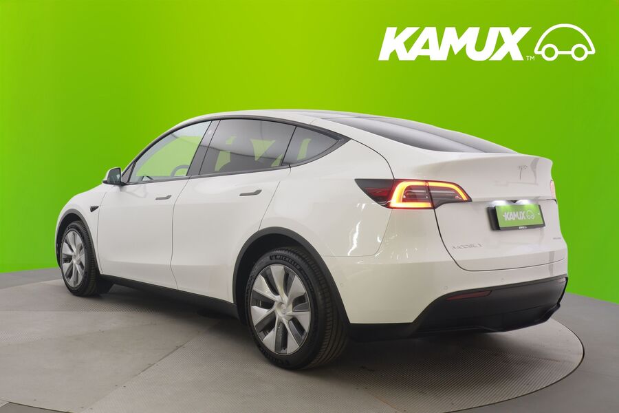 Tesla Model Y vaihtoauto