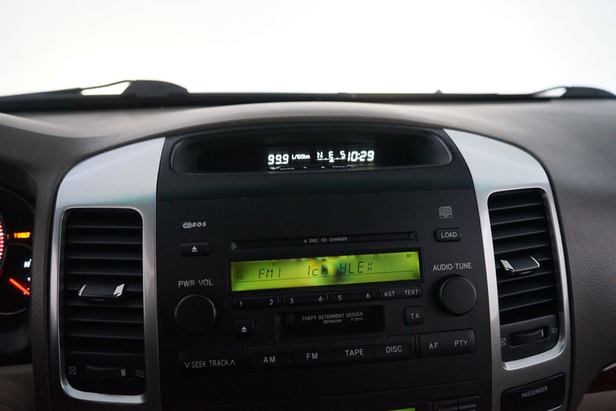 Toyota Land Cruiser vaihtoauto