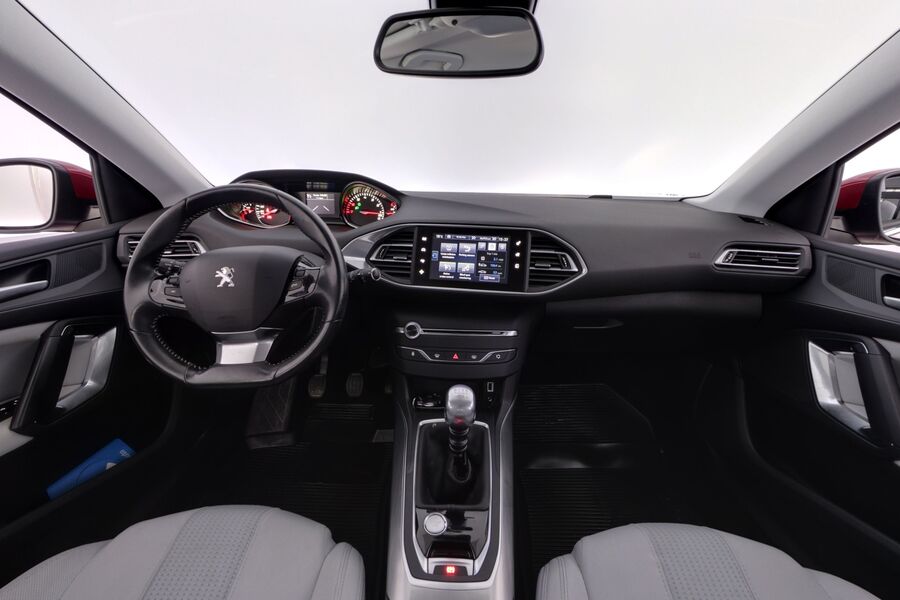 Peugeot 308 vaihtoauto