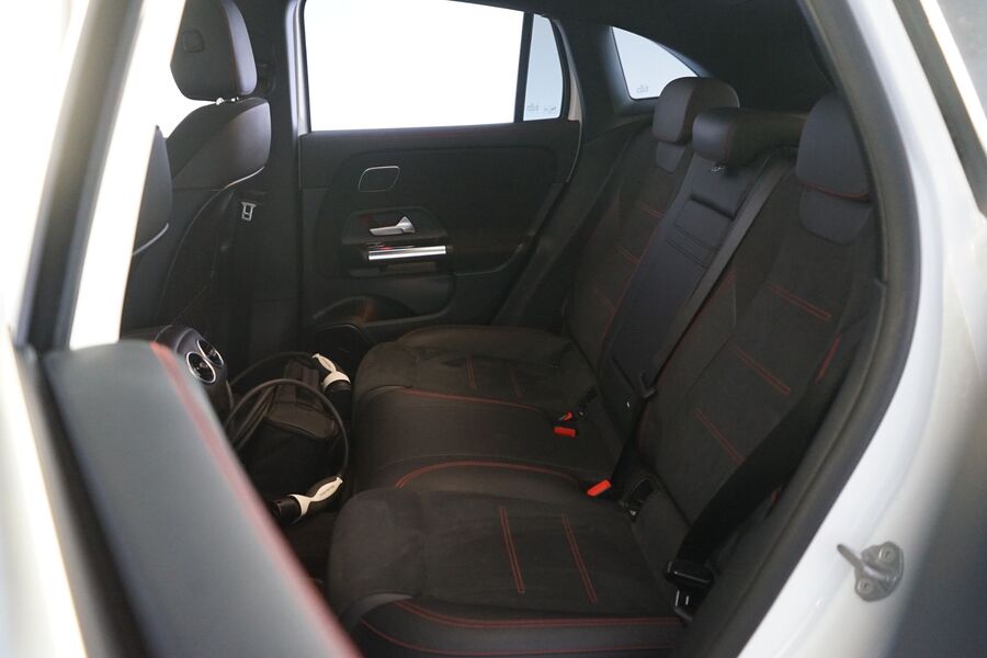 Mercedes-Benz EQA vaihtoauto