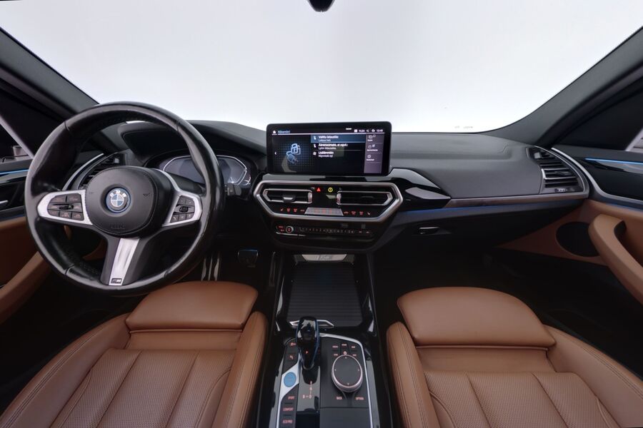 BMW iX3 vaihtoauto