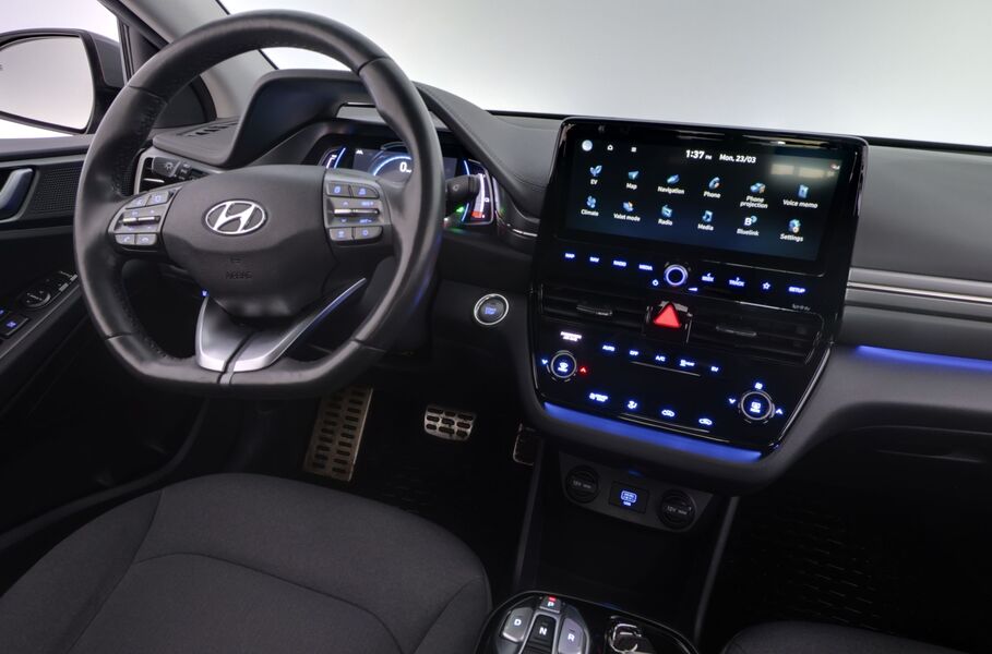 Hyundai IONIQ electric vaihtoauto