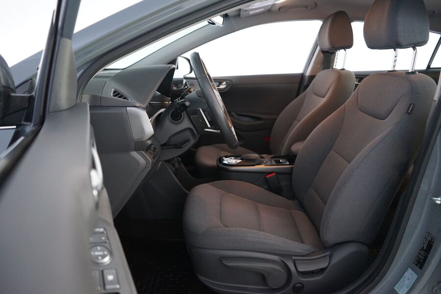 Hyundai IONIQ electric vaihtoauto