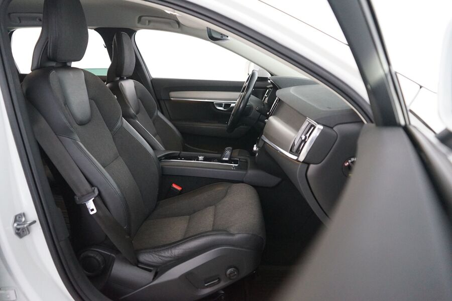 Volvo V90 Cross Country vaihtoauto