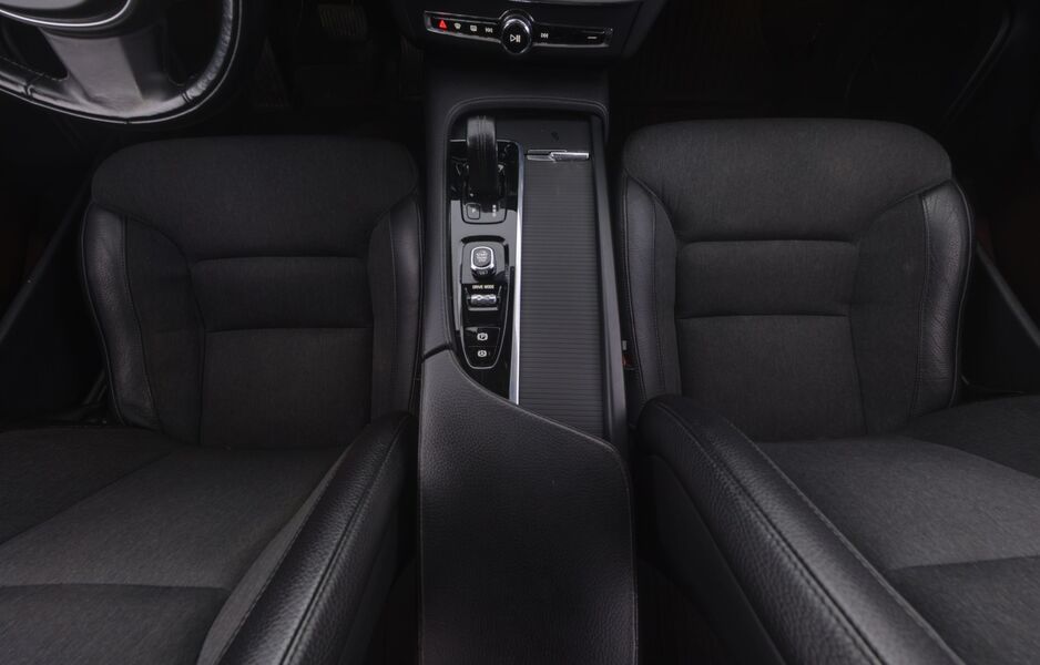 Volvo V90 Cross Country vaihtoauto