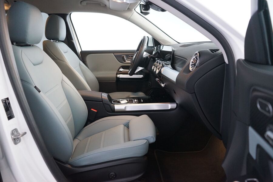 Mercedes-Benz EQB vaihtoauto