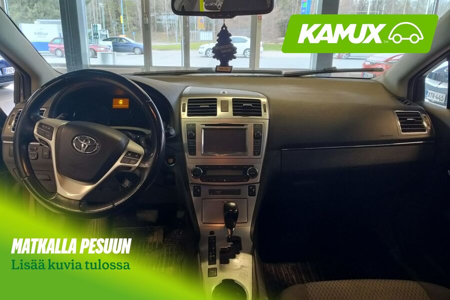 Toyota Avensis vaihtoauto