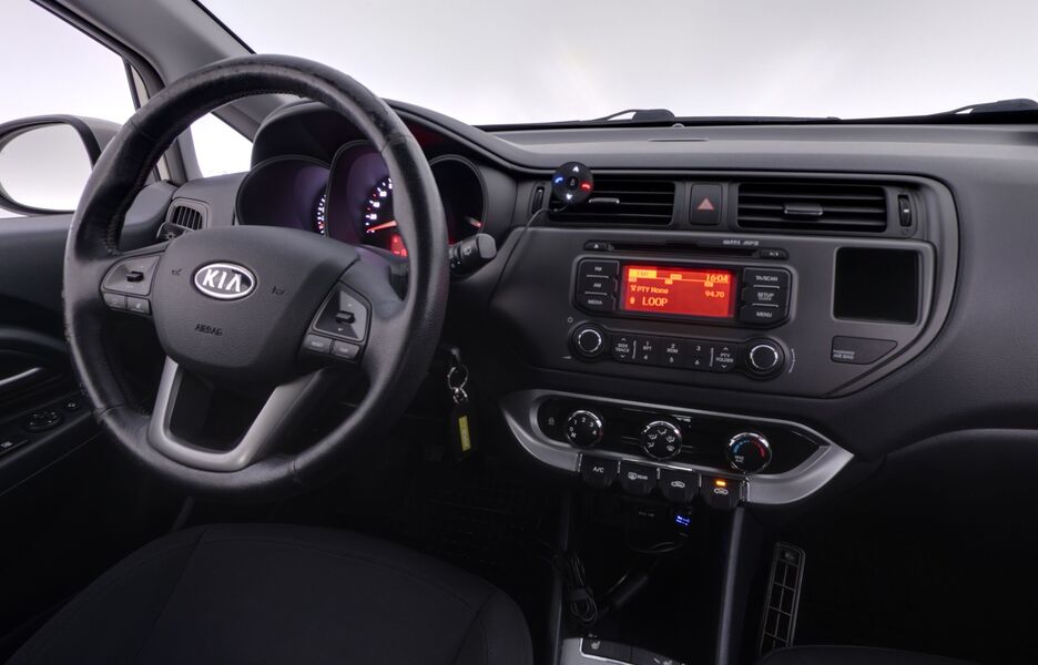 Kia Rio vaihtoauto