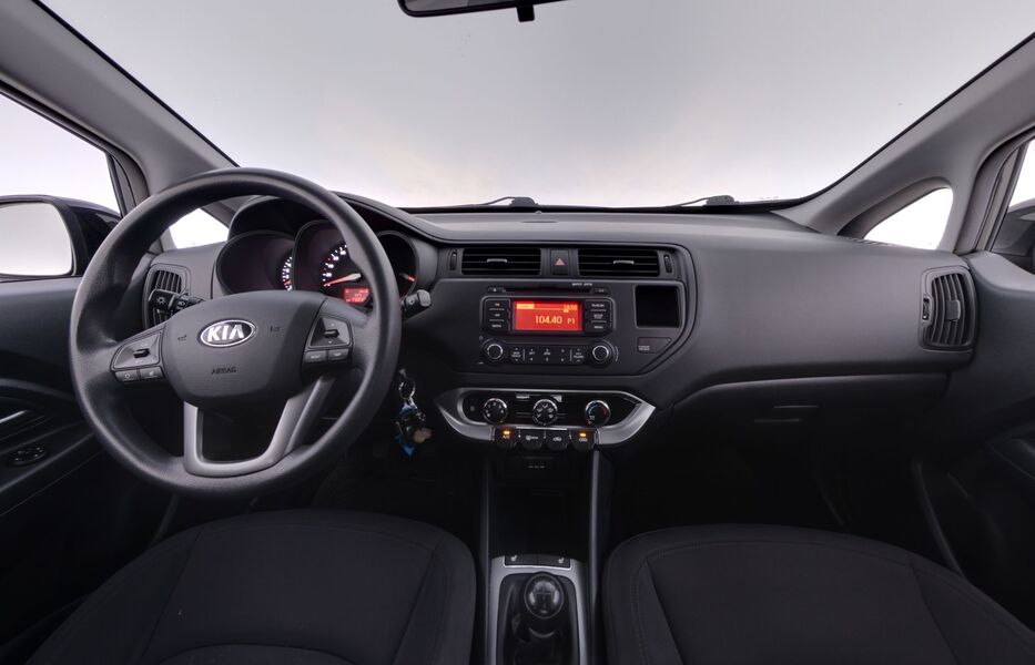 Kia Rio vaihtoauto