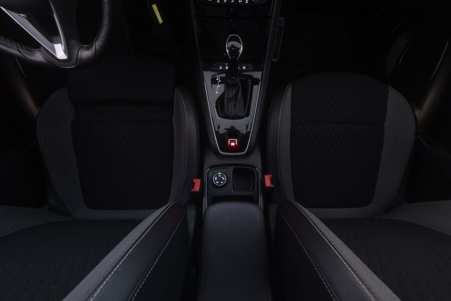 Opel Grandland X vaihtoauto