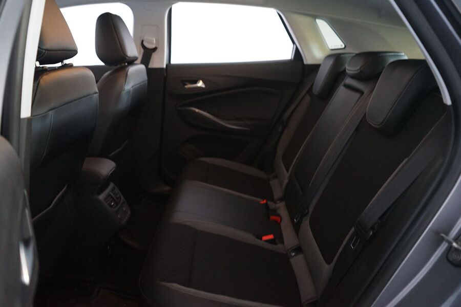 Opel Grandland X vaihtoauto