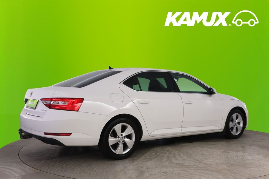 Skoda Superb vaihtoauto