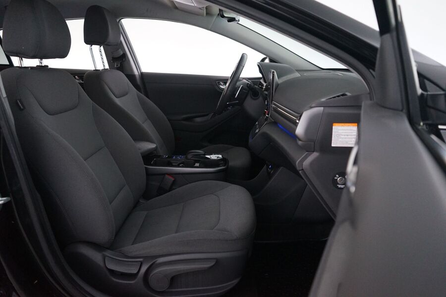 Hyundai IONIQ electric vaihtoauto