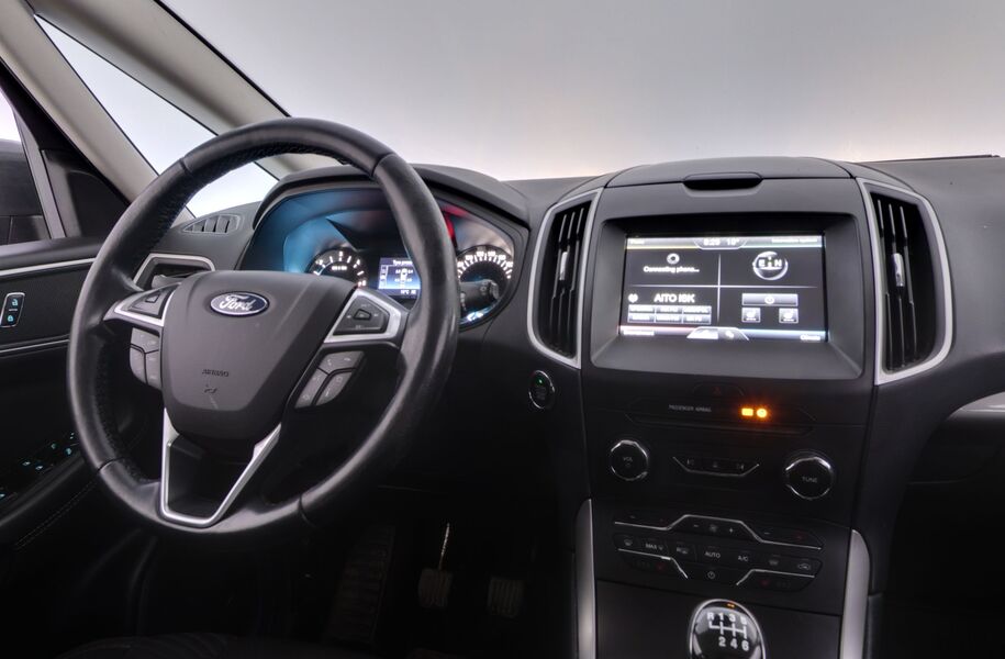 Ford S-MAX vaihtoauto