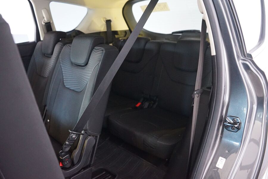Ford S-MAX vaihtoauto