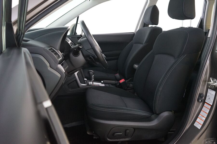 Subaru Forester vaihtoauto