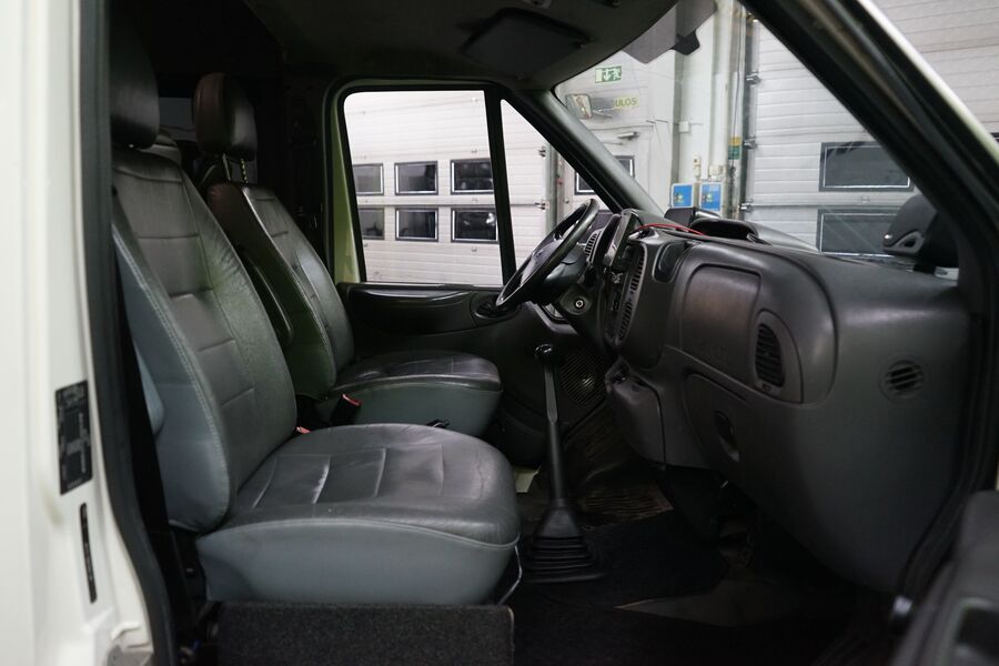 Ford Transit vaihtoauto