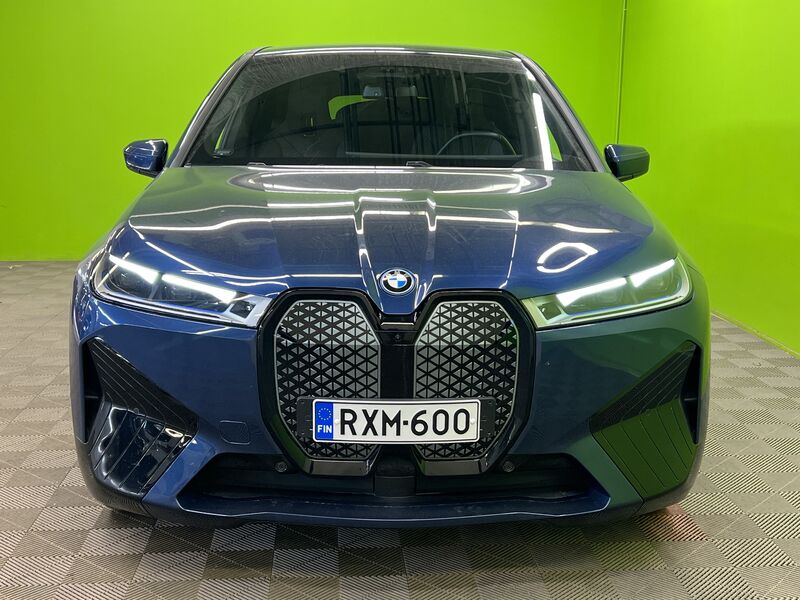 BMW iX vaihtoauto
