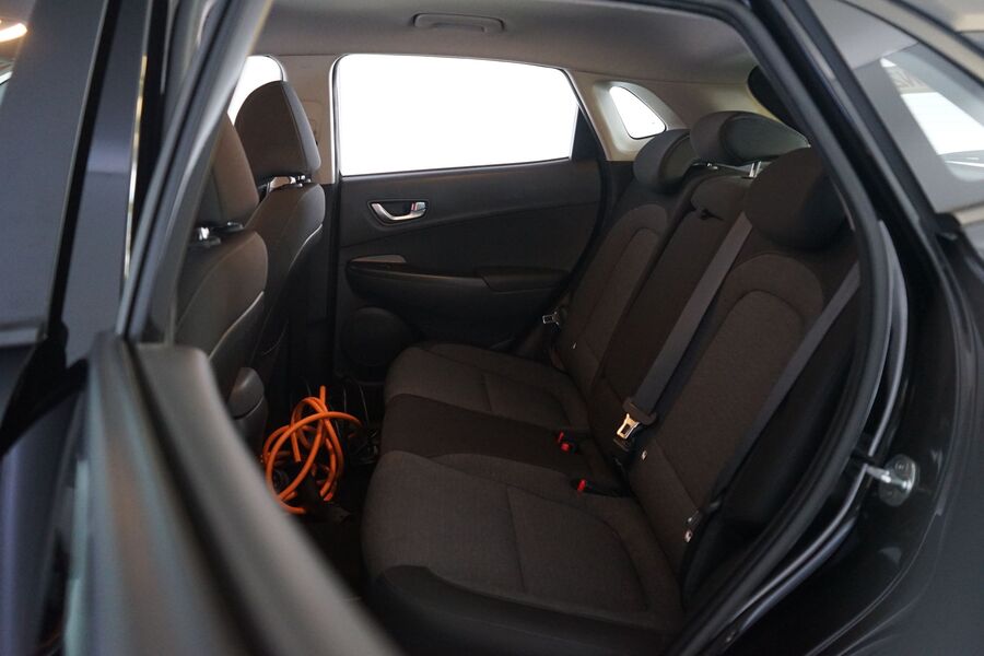 Hyundai KONA Electric vaihtoauto