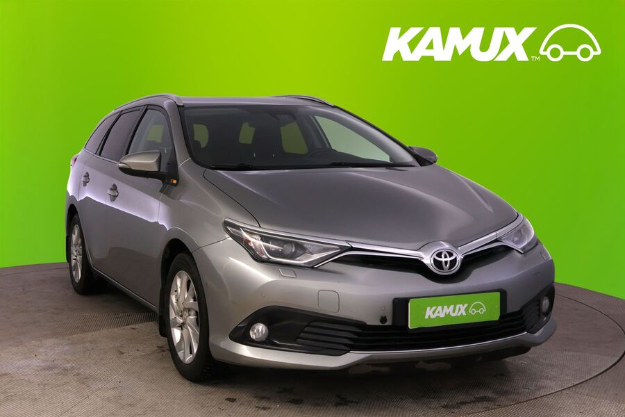 Toyota Auris vaihtoauto