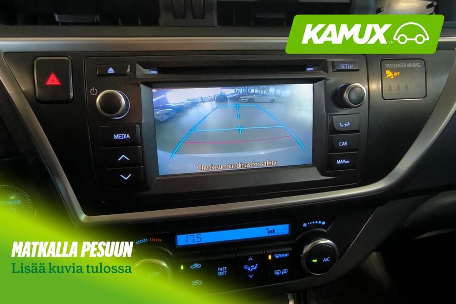 Toyota Auris vaihtoauto