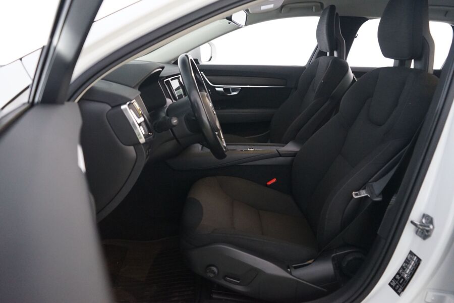 Volvo V90 Cross Country vaihtoauto