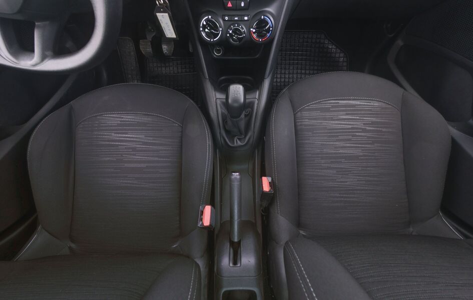 Peugeot 208 vaihtoauto