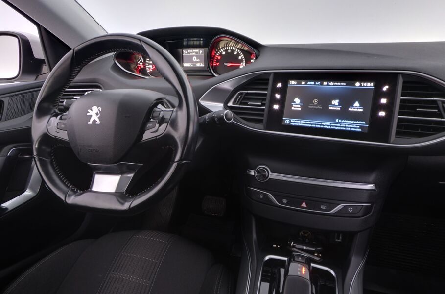 Peugeot 308 vaihtoauto