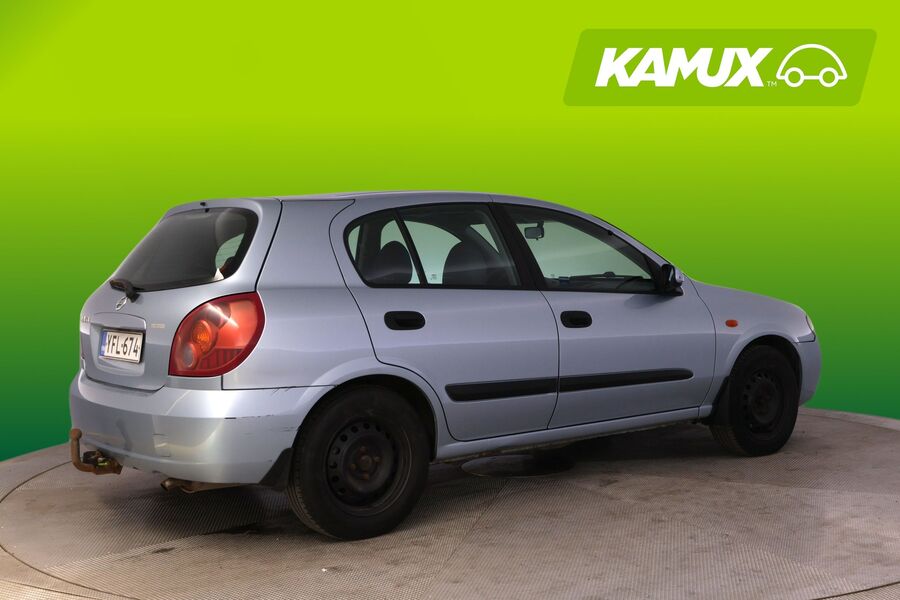 Nissan Almera vaihtoauto