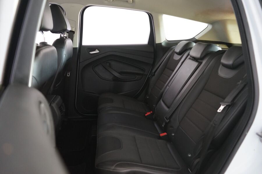 Ford Kuga vaihtoauto