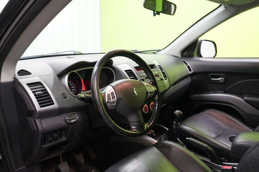 Peugeot 4007 vaihtoauto