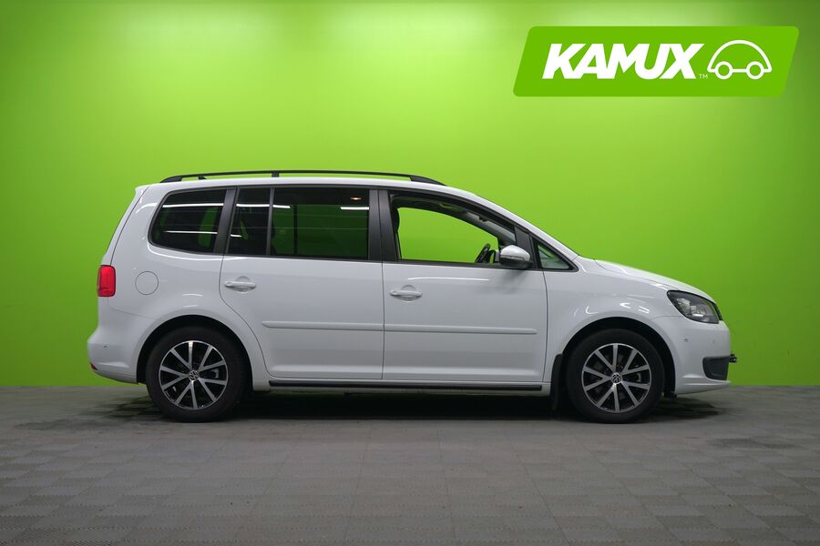 Volkswagen Touran vaihtoauto