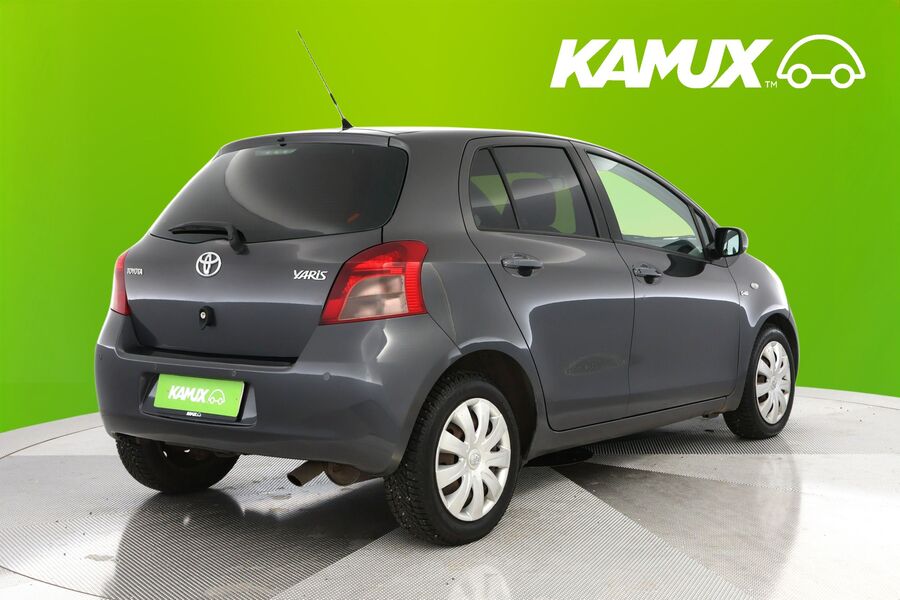 Toyota Yaris vaihtoauto