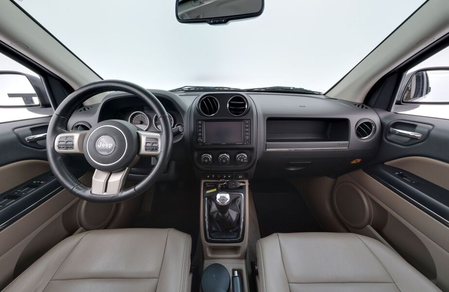 Jeep Compass vaihtoauto