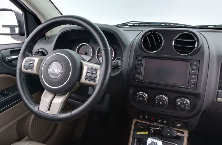 Jeep Compass vaihtoauto