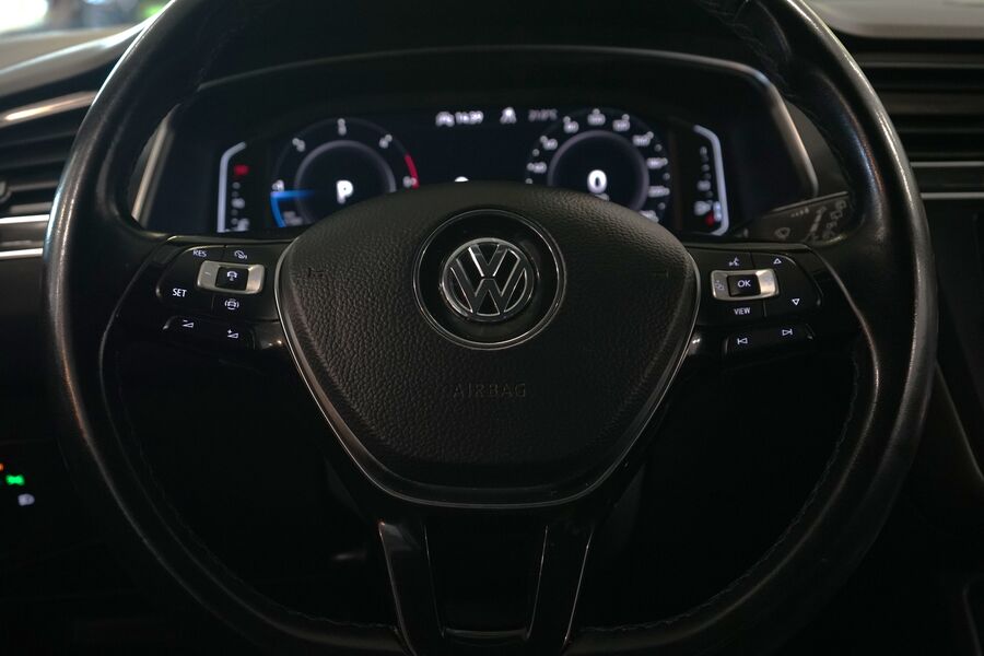 Volkswagen Tiguan Allspace vaihtoauto