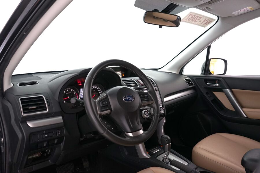 Subaru Forester vaihtoauto