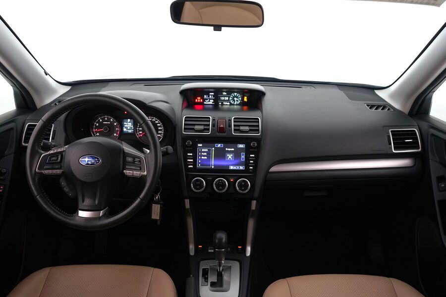 Subaru Forester vaihtoauto