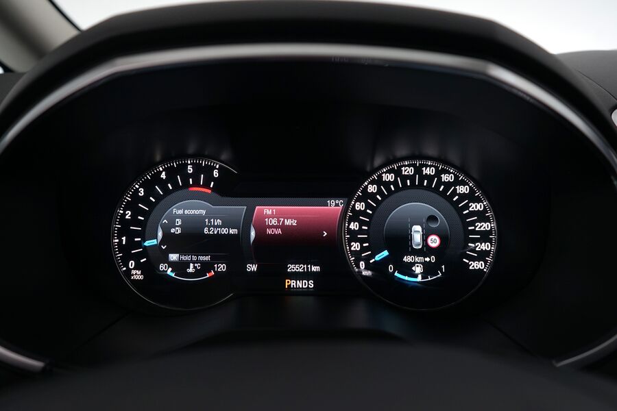 Ford S-MAX vaihtoauto