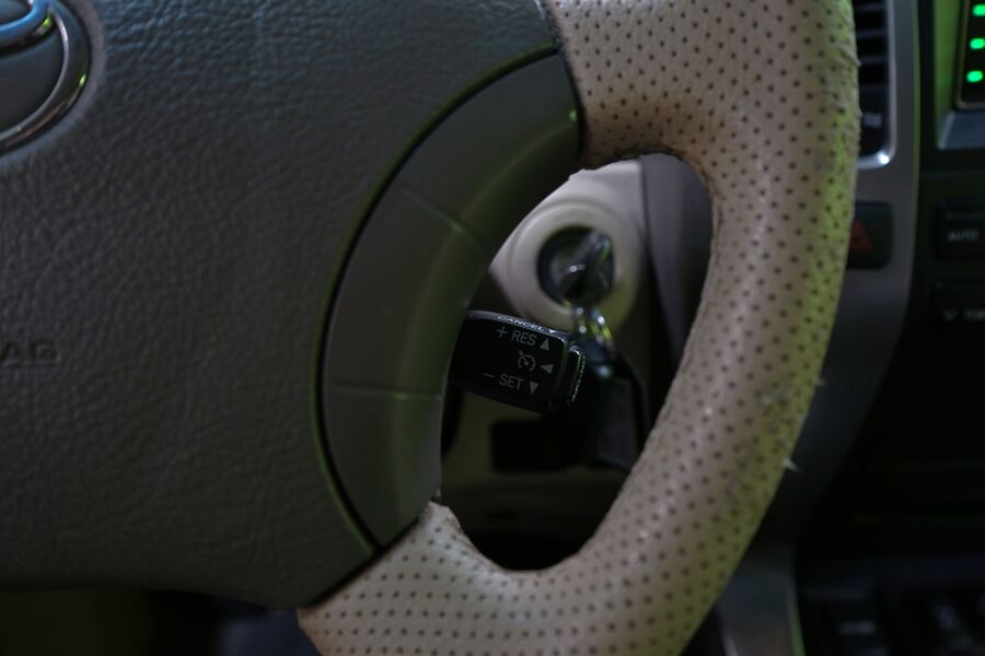 Toyota Land Cruiser vaihtoauto