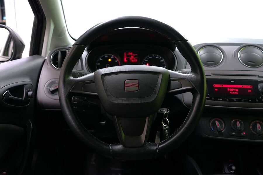 SEAT Ibiza vaihtoauto